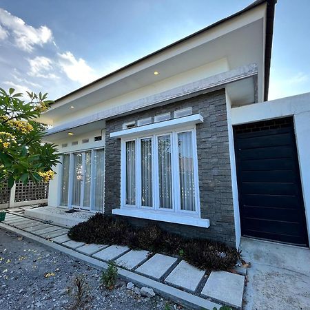 Sabbi'S House Hotel Klaten ภายนอก รูปภาพ